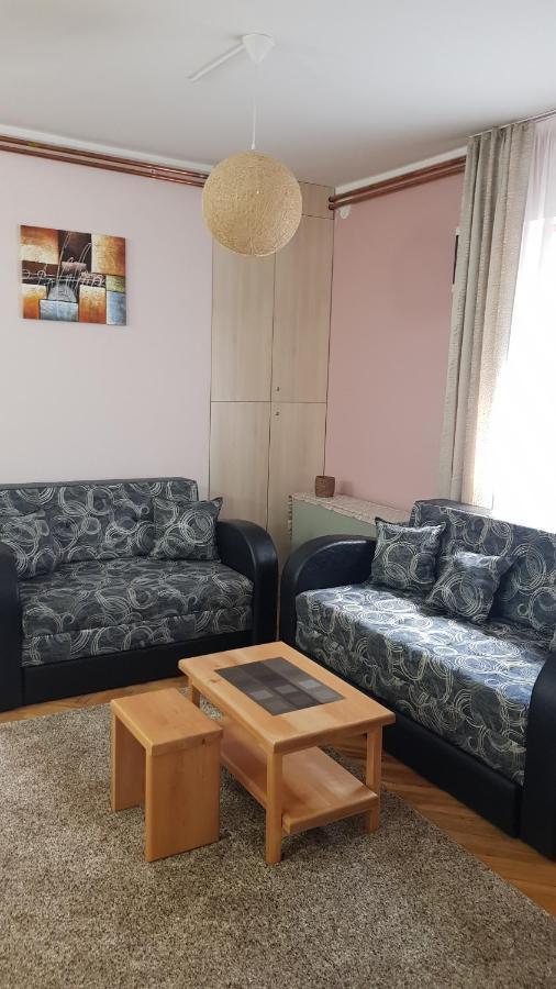 Apartmani V&F Vrnjačka Banja Extérieur photo